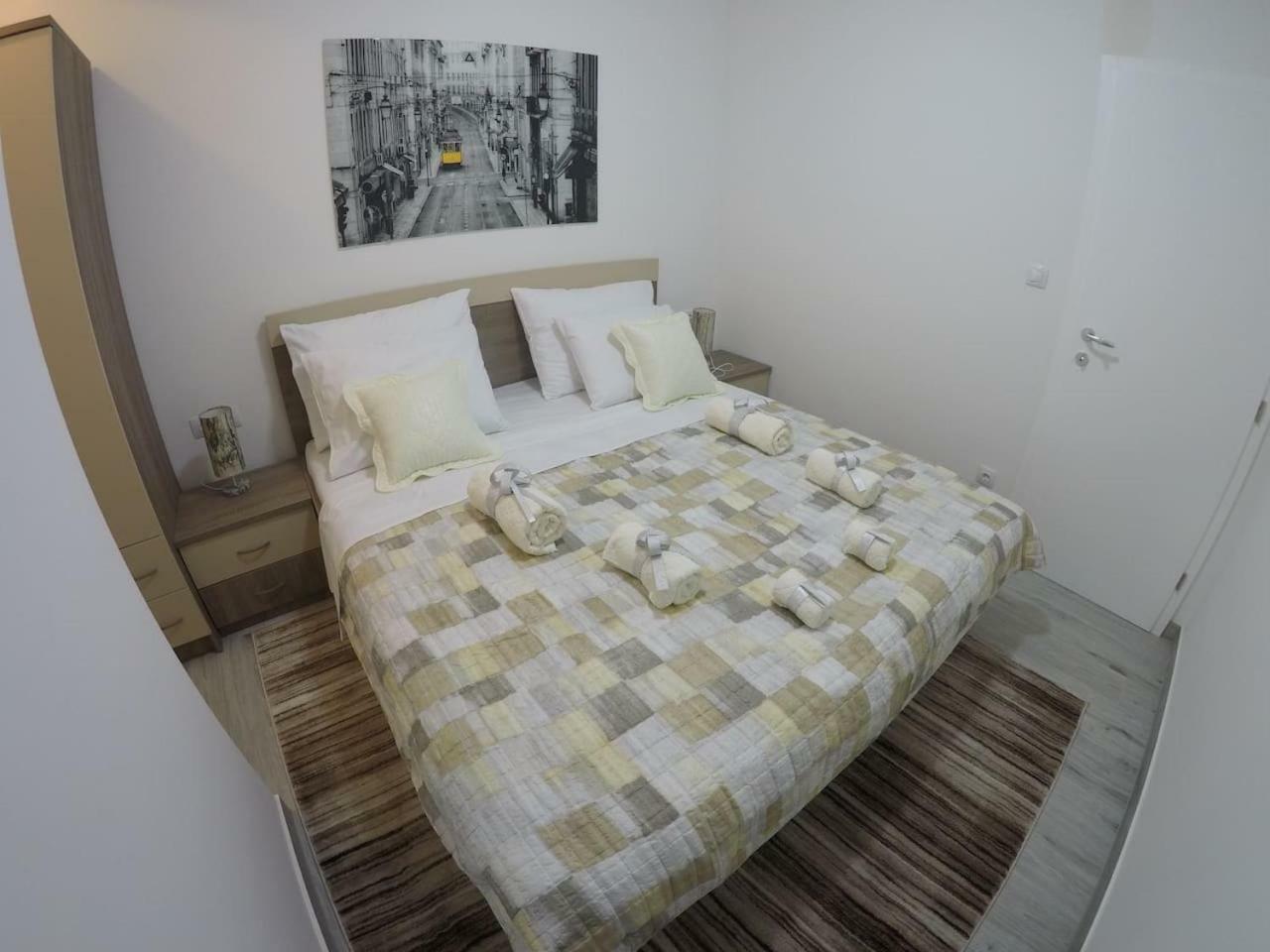 The Globetrotter'S Residence Kaštel Novi Buitenkant foto